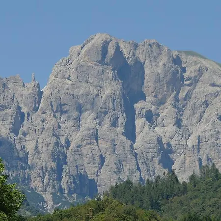 Comodamente アパート *